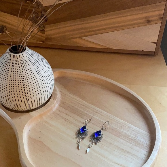 Dark blue glass bead earring Made in India - Picture 4 of 6